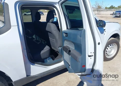 2025 Ford Maverick Xl z USA, uszkodzony, nr VIN 3FTTW8A30SRA95911